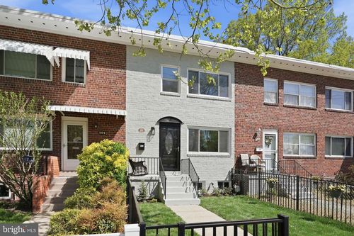 506 S Payne St, ALEXANDRIA, VA, 22314-3926 | Card Image