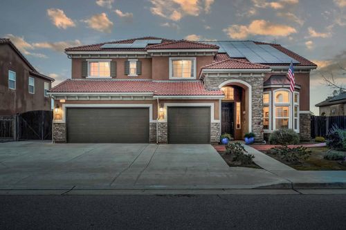 21261 Tramonto Ln, Friant, CA, 93626-1214 | Card Image