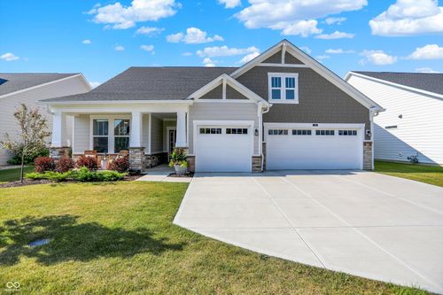 1319 Petit Verdot Dr, Westfield, IN, 46074-4620 | Card Image
