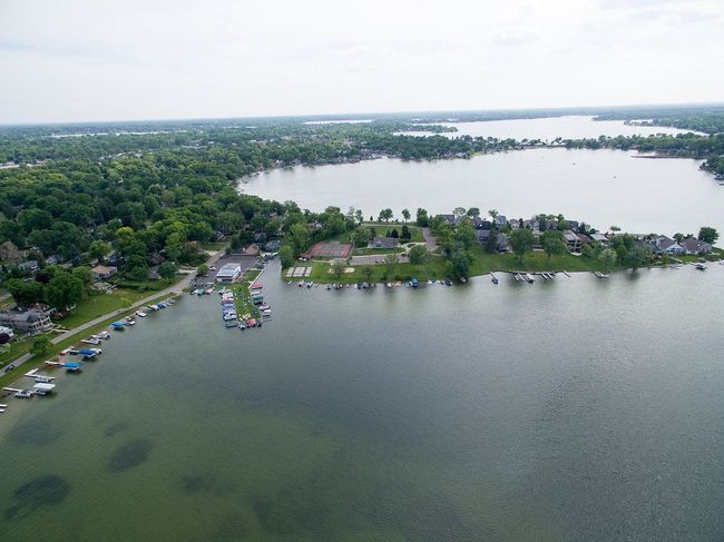 1608 Inverness St, House other with 2 bedrooms, 2 bathrooms and null parking in Sylvan Lake MI | Image 27
