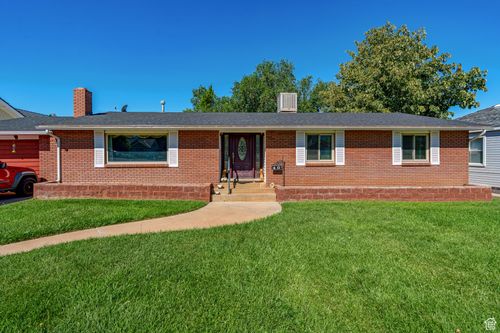 40 S 100 E, Fillmore, UT, 84631-5500 | Card Image