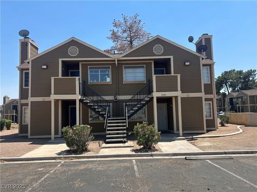 2722 Alicialynn Way, Las Vegas, NV, 89121-7778 | Card Image