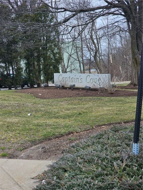 unit-406-100 Cove Way, Quincy, MA, 02169-5857 | Card Image