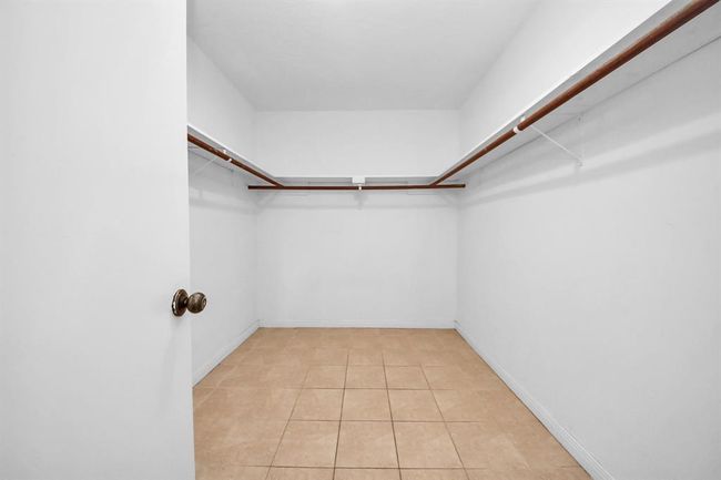 2622 Heatherknoll Dr, House other with 3 bedrooms, 2 bathrooms and 1 parking in Spring TX | Image 31