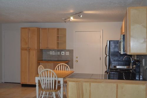 apt-23-98 Pemberton St, Dracut, MA, 01826-5061 | Card Image
