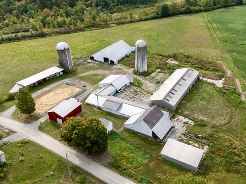 288 Walker Rd, Poultney, VT, 05764-9672 | Card Image