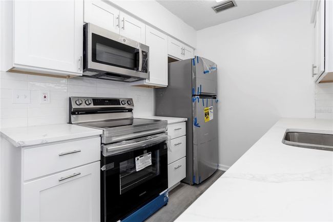 80 - 840 Center Ave, Condo with 2 bedrooms, 1 bathrooms and null parking in DAYTONA BEACH FL | Image 13