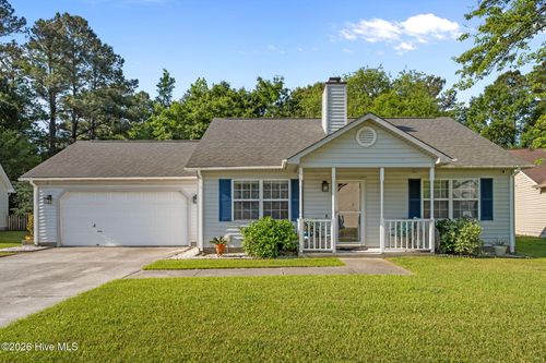 107 Yellowwood Dr, Jacksonville, NC, 28546-9607 | Card Image