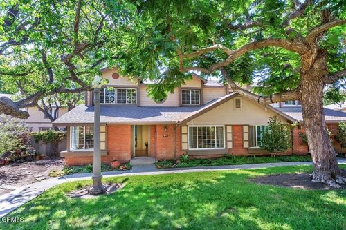 8645 Twin Rivers Dr, Ventura, CA, 93004-3101 | Card Image