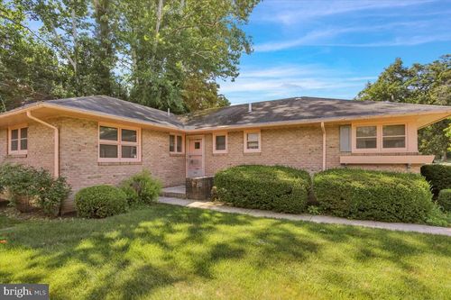 1815 N 16th St, READING, PA, 19604-1621 | Card Image