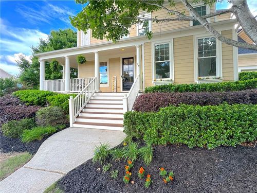 987 Woodbury Rd, Canton, GA, 30114-4511 | Card Image