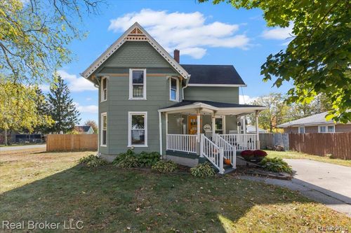 370 E 5th St, Imlay City, MI, 48444-1160 | Card Image