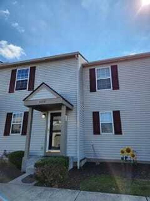 160e-5715 Ashcroft Ln, Hilliard, OH, 43026-8297 | Card Image