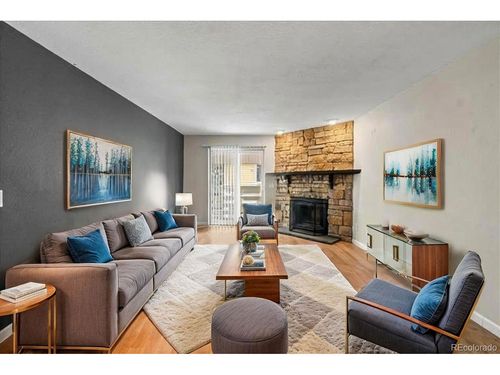 d204-8555 Fairmount Dr, Denver, CO, 80247 | Card Image