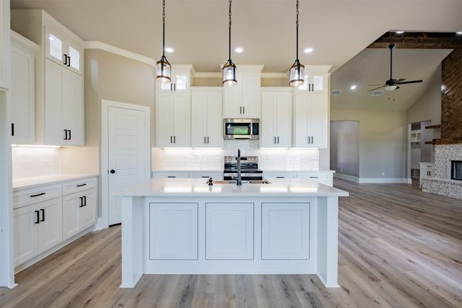 15122 High Country Acres Ln, House other with 4 bedrooms, 2 bathrooms and null parking in Tyler TX | Image 9