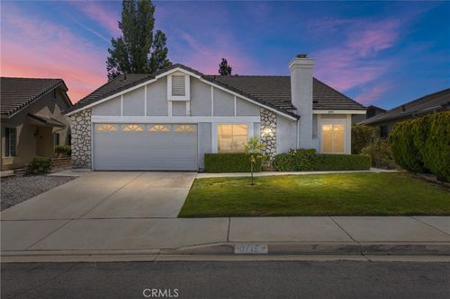 10715 Cherry Hills Dr, Cherry Valley, CA, 92223-5516 | Card Image