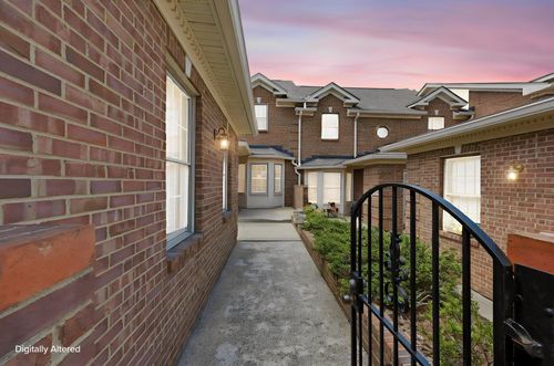 2208 Stone Garden Ln, Lexington, KY, 40513-1340 | Card Image