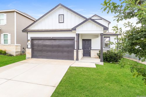 13210 Hagerd Loop, St Hedwig, TX, 78152 | Card Image