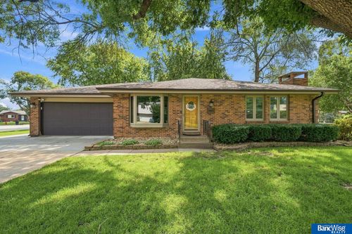 5000 Canterbury Lane, Lincoln, NE, 68512 | Card Image