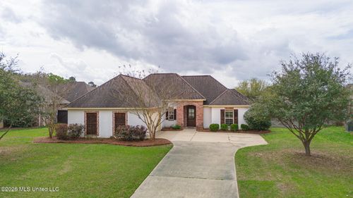 310 Belle Oak Way, Brandon, MS, 39042-8263 | Card Image