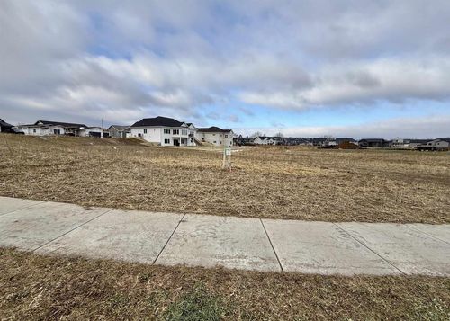 7698 Stonecrop Way, Deforest, WI, 53532 | Card Image