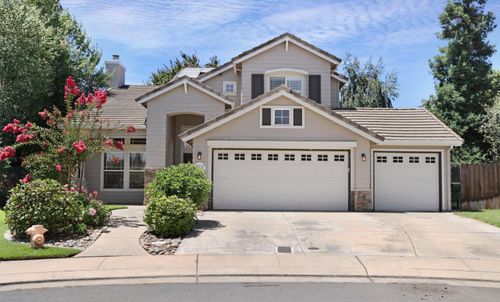 2652 Magnolia Ct, Lodi, CA, 95242-8331 | Card Image