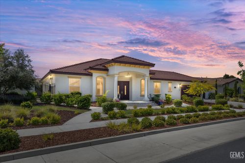 13611 Faringford Ln, Bakersfield, CA, 93311-8725 | Card Image
