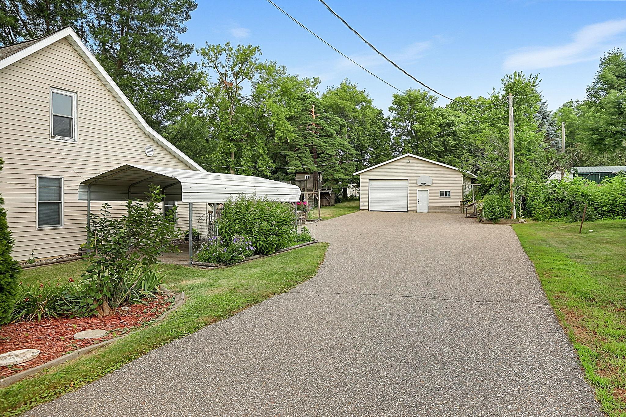 Residential in Maple Lake 4