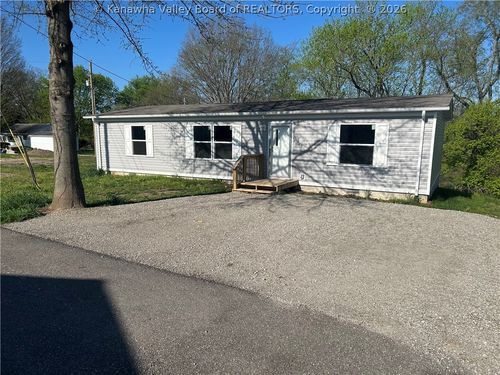 3411 Mossman Ave, Point Pleasant, WV, 25550-1819 | Card Image