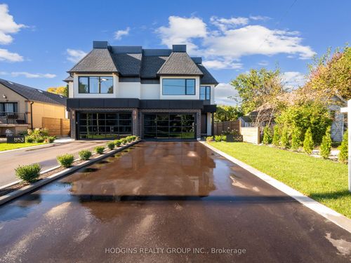 855 Tenth St, Mississauga, ON, L5E1S7 | Card Image