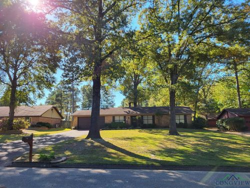 208 Driftwood St, White Oak, TX, 75693-1144 | Card Image