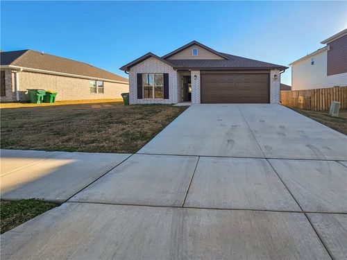 2091 Bluebonnet Ln, Centerton, AR, 72719-4044 | Card Image