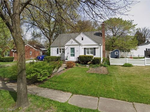 725 Broad Boulevard, Cuyahoga Falls, OH, 44221 | Card Image
