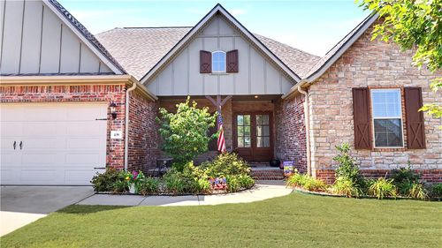 439 Penzo Ave, Tontitown, AR, 72762-2962 | Card Image