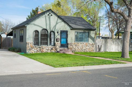 530 Buchanan St, Twin Falls, ID, 83301-4003 | Card Image