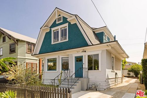 125 Roselawn Pl, Los Angeles, CA, 90042 | Card Image