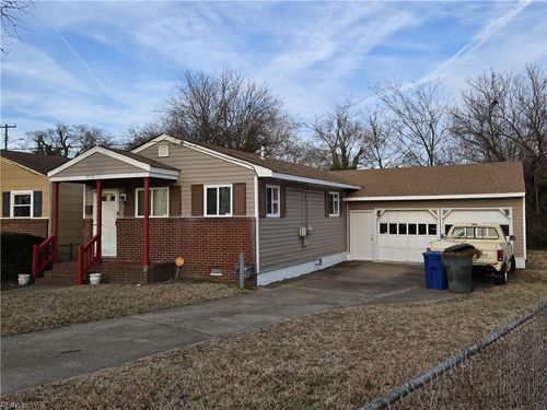 2010 Roanoke Ave, Newport News, VA, 23607-5355 | Card Image