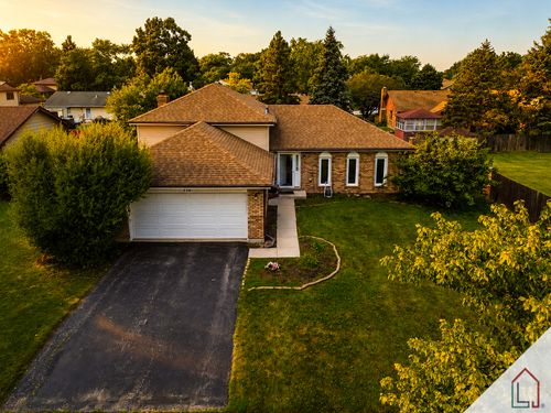 716 Oxford Ave, Matteson, IL, 60443-1660 | Card Image