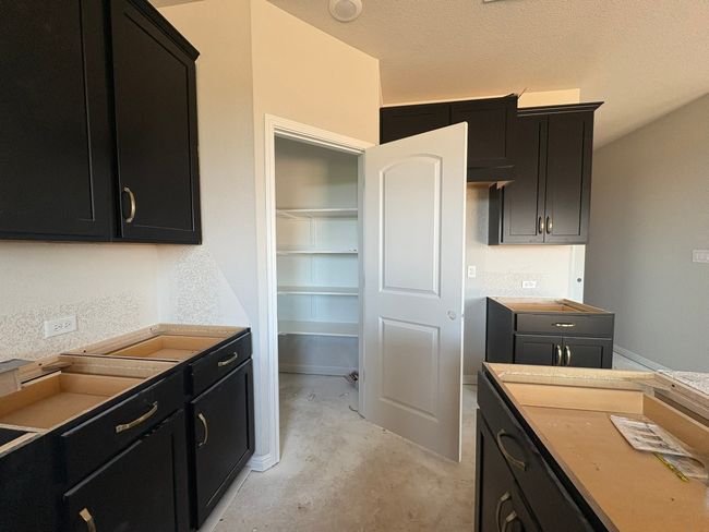 117 Prairie Falls Dr, House other with 5 bedrooms, 4 bathrooms and 3 parking in Hutto TX | Image 24