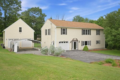 5 Johns Dr, Hooksett, NH, 03106-1212 | Card Image