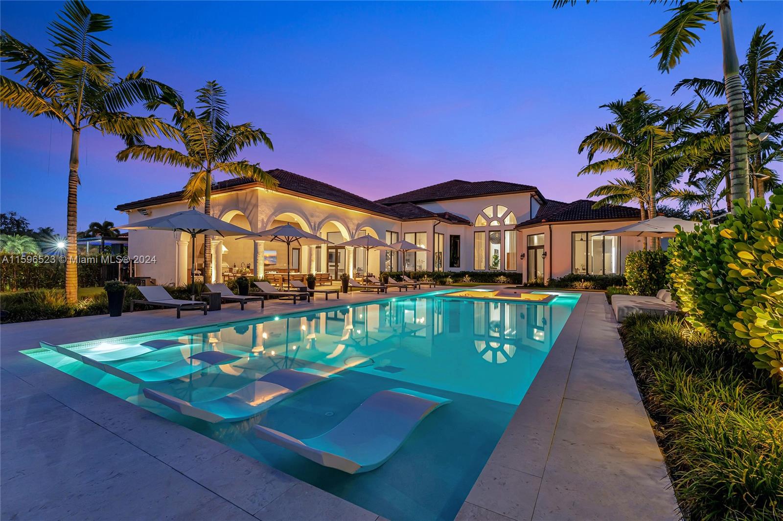 Equestrian Trl, Davie, FL 33330