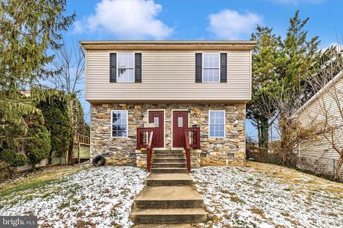 b-915 Rose Hill Ave, HAGERSTOWN, MD, 21740-6459 | Card Image