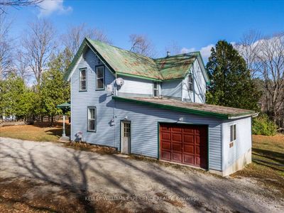 1961 Marchmont Rd, House other with 3 bedrooms, 1 bathrooms and 26 parking in Severn ON | Image 2