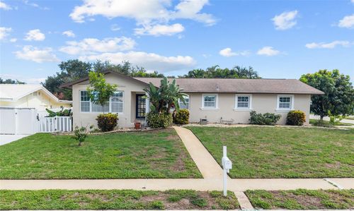 14331 Apache Ave, Largo, FL, 33774-4411 | Card Image