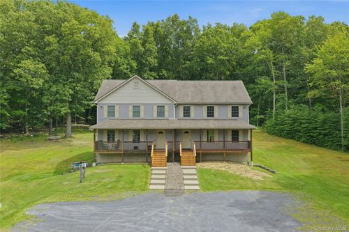 2-735 Milton Tpke, Highland, NY, 12528-5227 | Card Image
