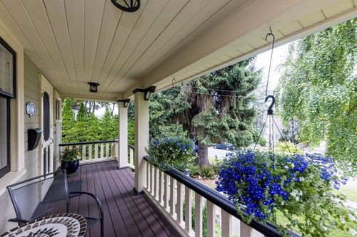 618 Colborne St, New Westminster, BC, V3L2C9 | Card Image