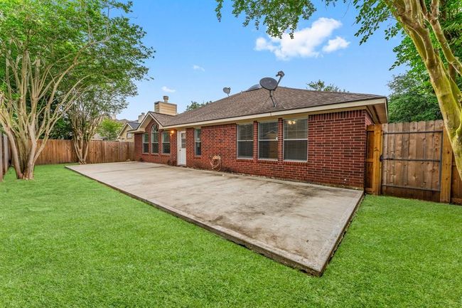 1030 Evandale Ln, House other with 4 bedrooms, 2 bathrooms and 2 parking in Sugar Land TX | Image 33