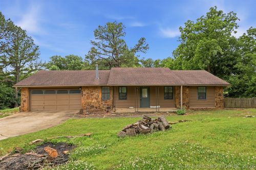9650 E 460 Rd, Claremore, OK, 74017-5267 | Card Image