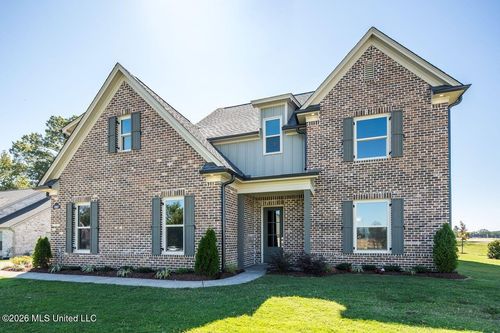 2327 Livingston Way, Hernando, MS, 38632-1083 | Card Image