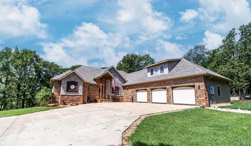 320 Ridgecrest Dr, Fair Grove, MO, 65648-8669 | Card Image